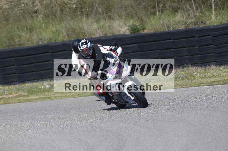 /01 02.04.2026 MAZ ADR/Gruppe gelb Gruppe gruen/3